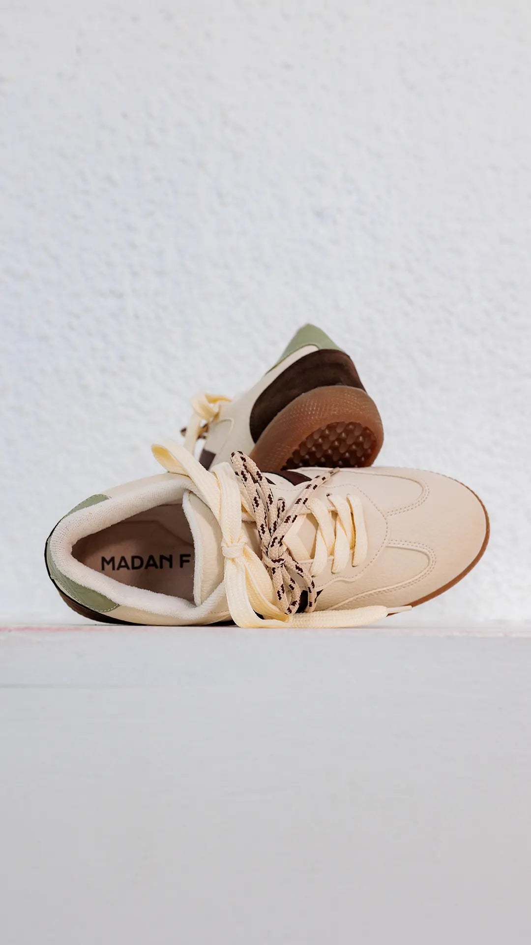 Tenis Casuales para Mujer | Diseño Moderno - Z415