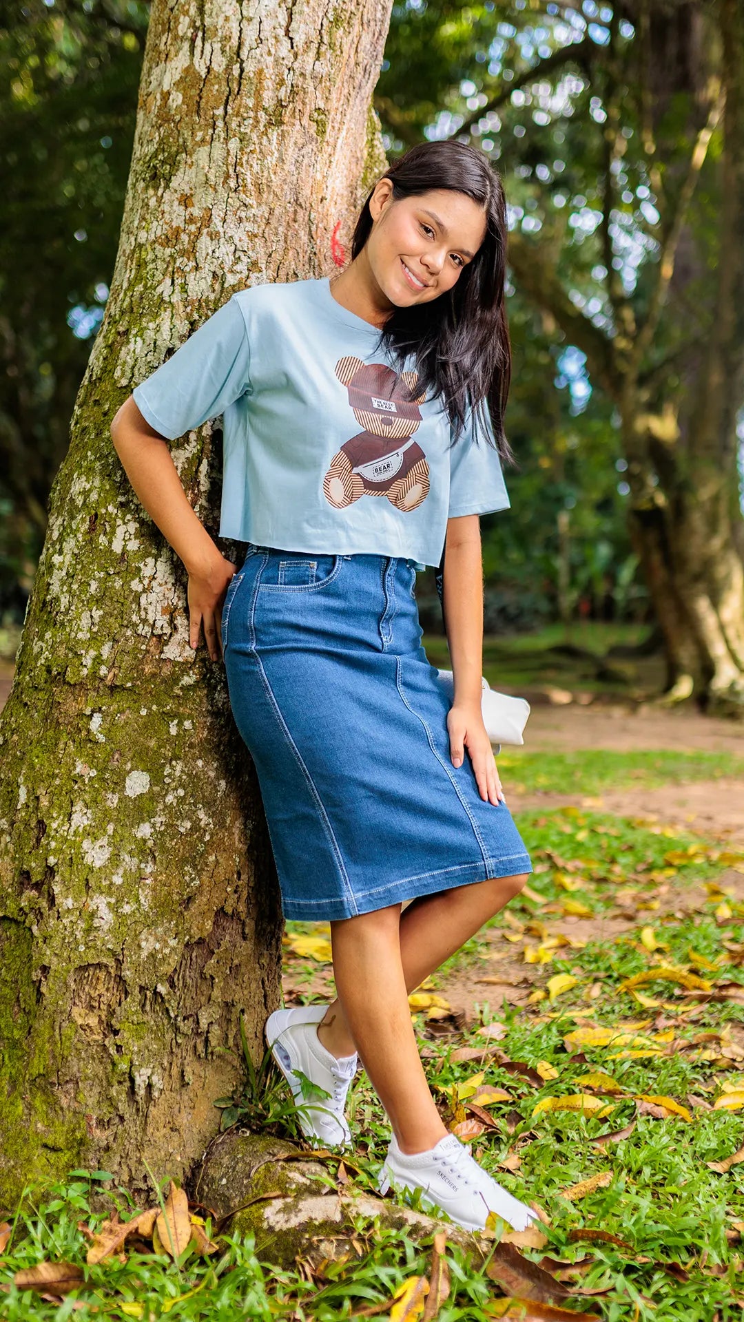 FALDA DAMA BORDADA CLARA - 011284