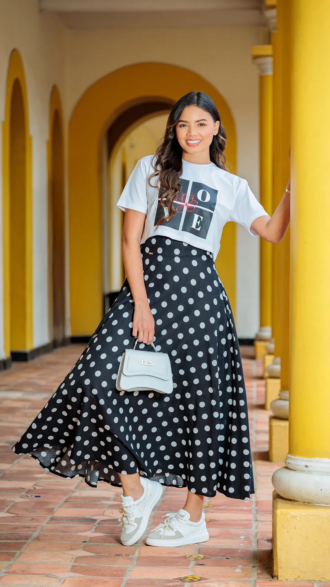 FALDA DAMA ROTONDA- 011301