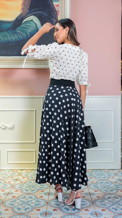 FALDA DAMA ROTONDA- 011301