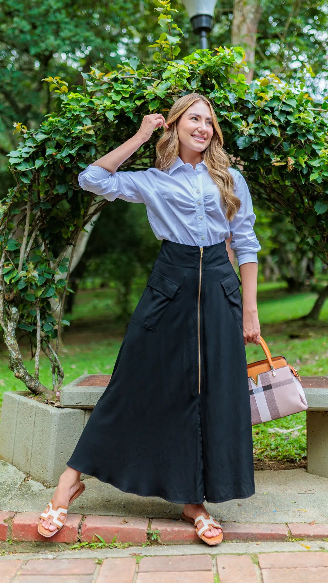 FALDA DAMA LINEA A -011308