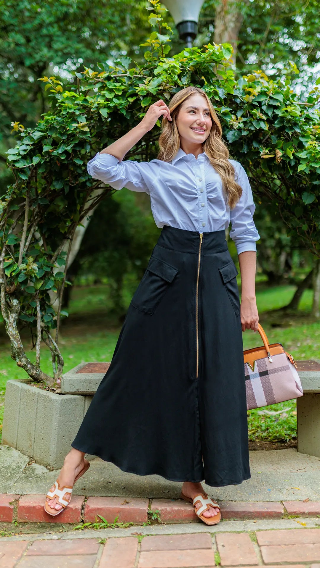FALDA DAMA LINEA A -011308