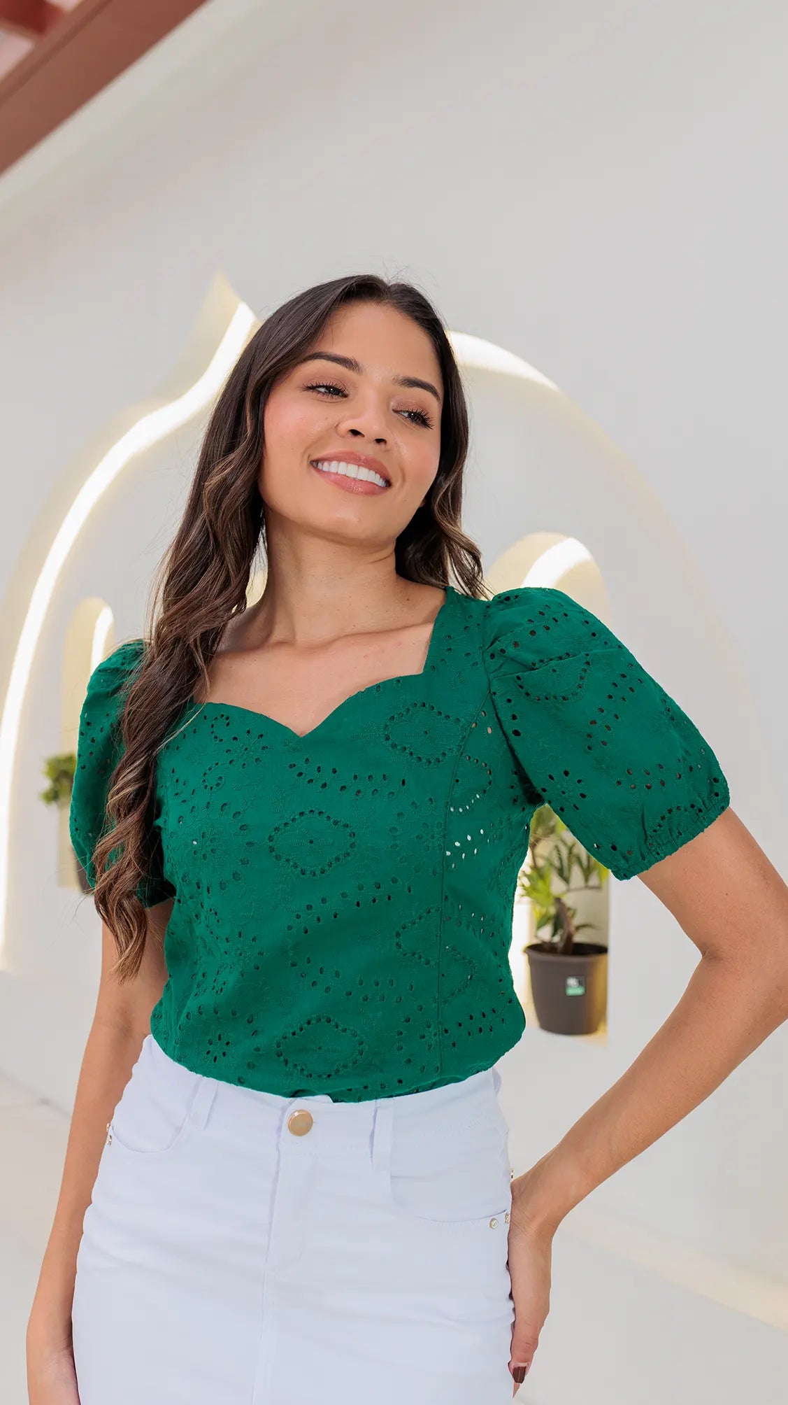 BLUSA DAMA OJALILLO BORDADO- 053911
