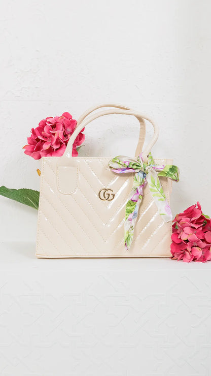 Bolso para mujer elegante en charol - C375