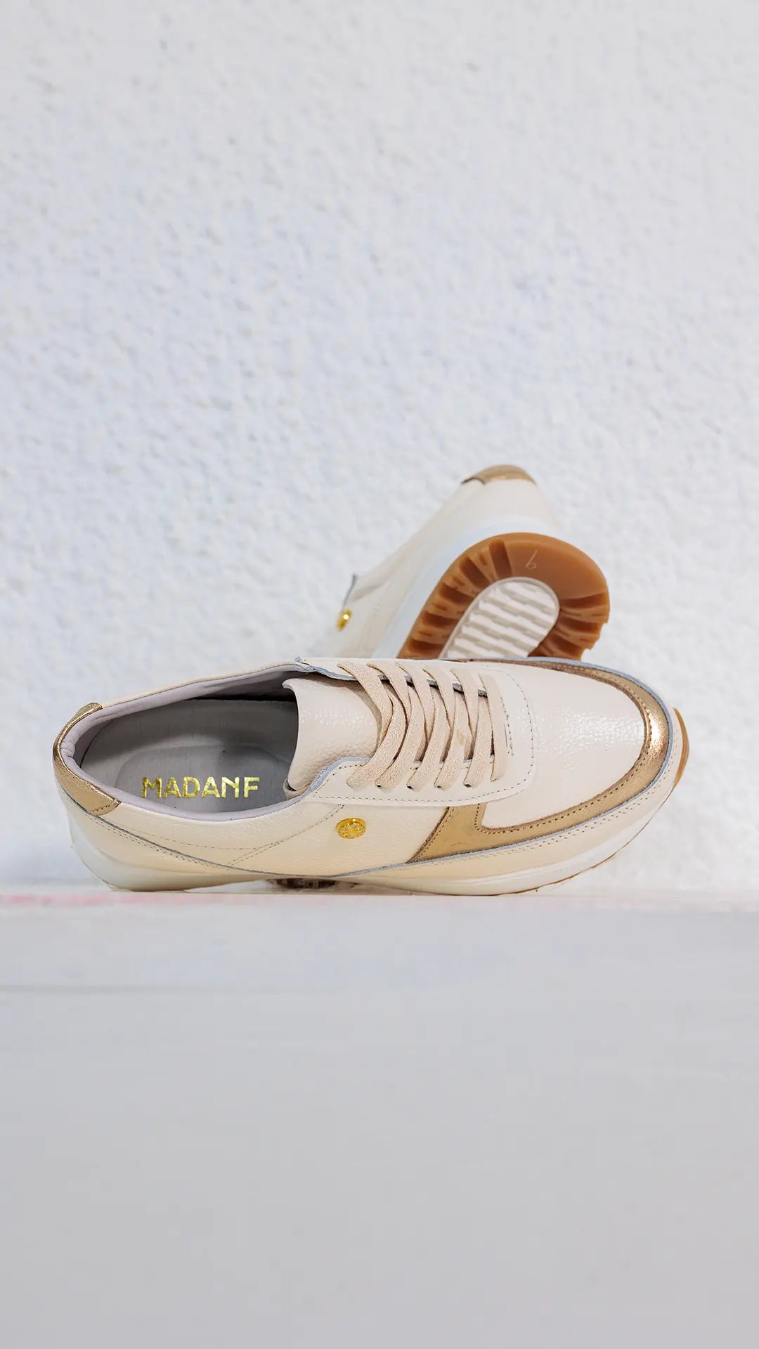 Zapatos de Mujer en Cuero | Elegancia y Confort - Z412
